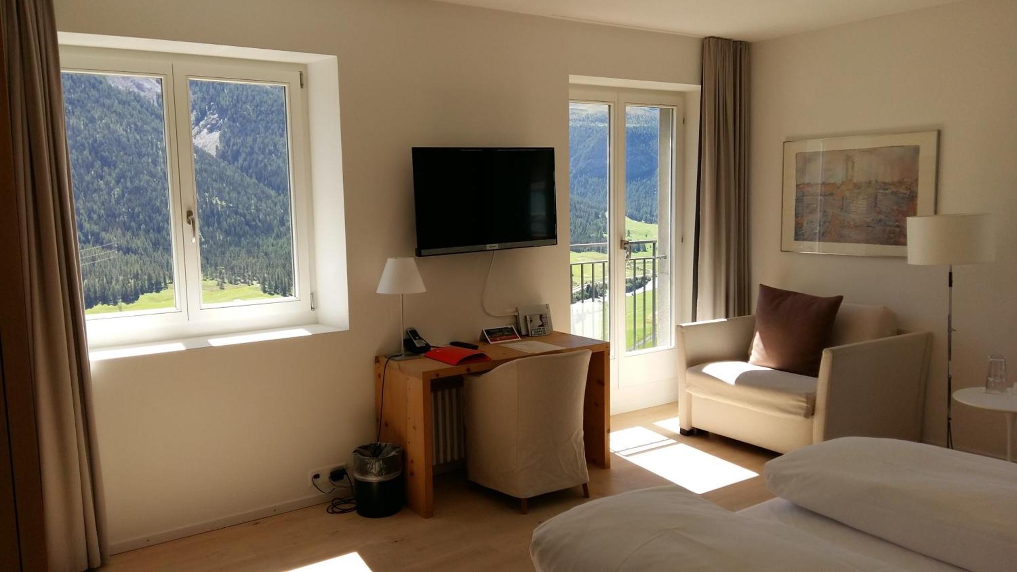 Hotel Castell Zuoz Εξωτερικό φωτογραφία