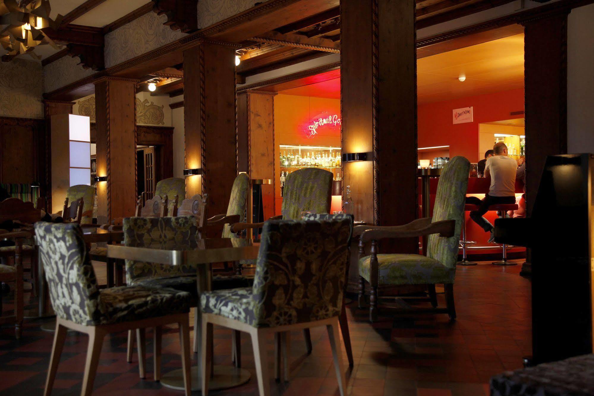 Hotel Castell Zuoz Εξωτερικό φωτογραφία