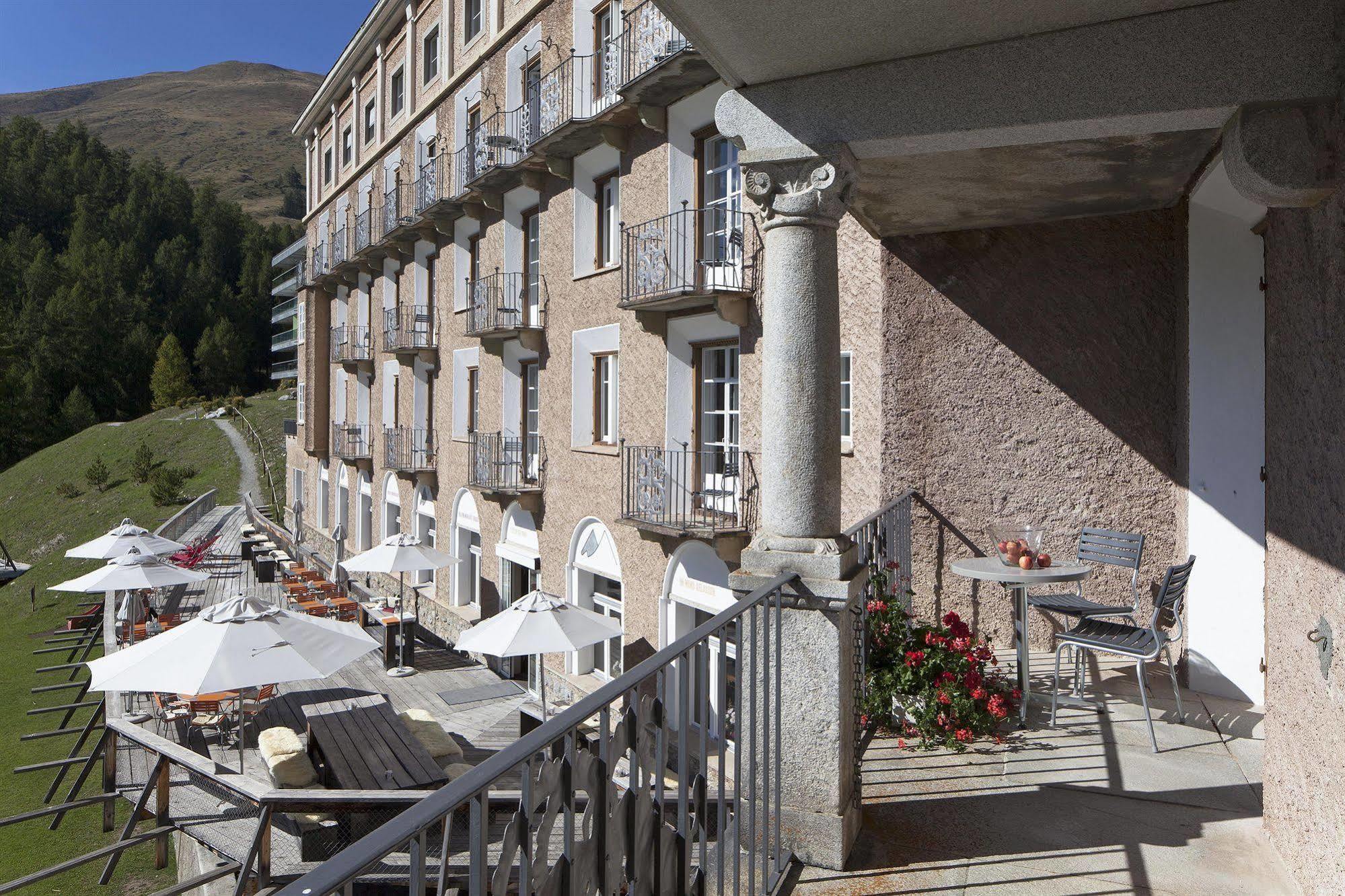 Hotel Castell Zuoz Εξωτερικό φωτογραφία