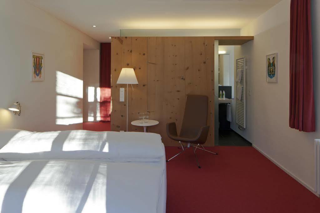 Hotel Castell Zuoz Εξωτερικό φωτογραφία